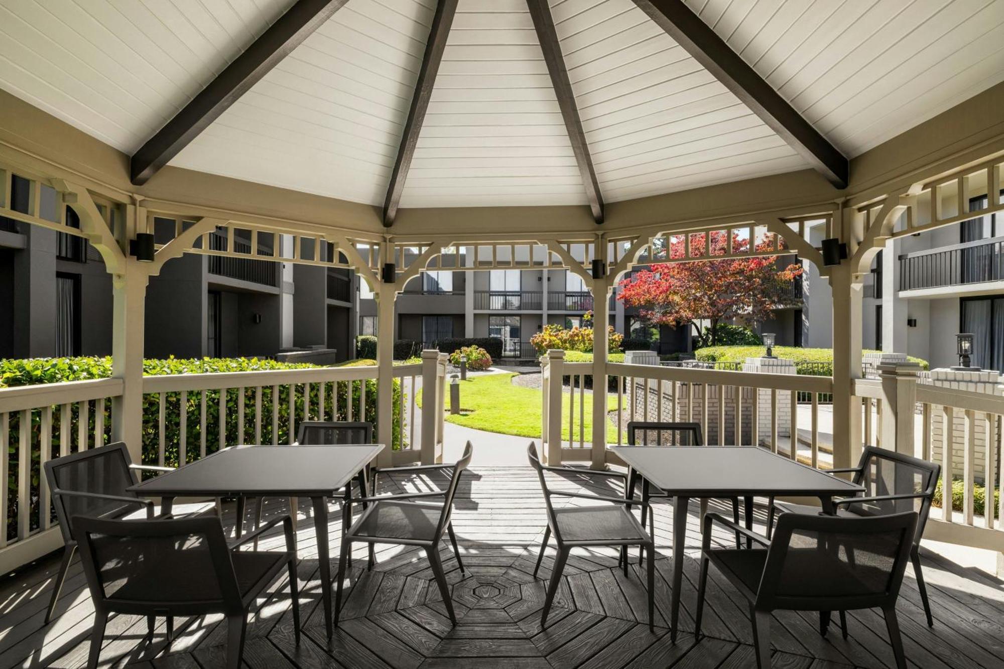 Courtyard Atlanta Northlake Tucker Kültér fotó