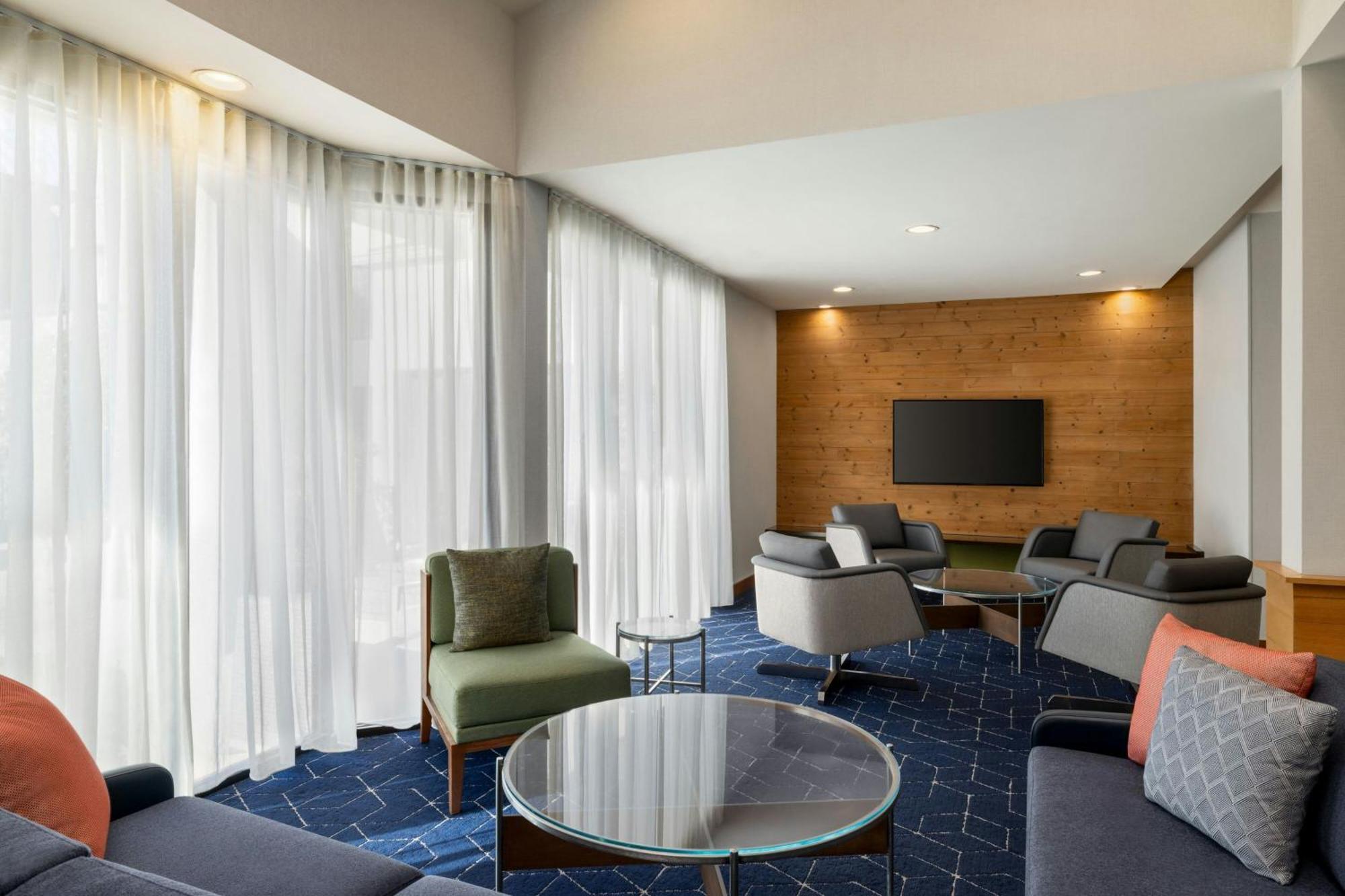 Courtyard Atlanta Northlake Tucker Kültér fotó