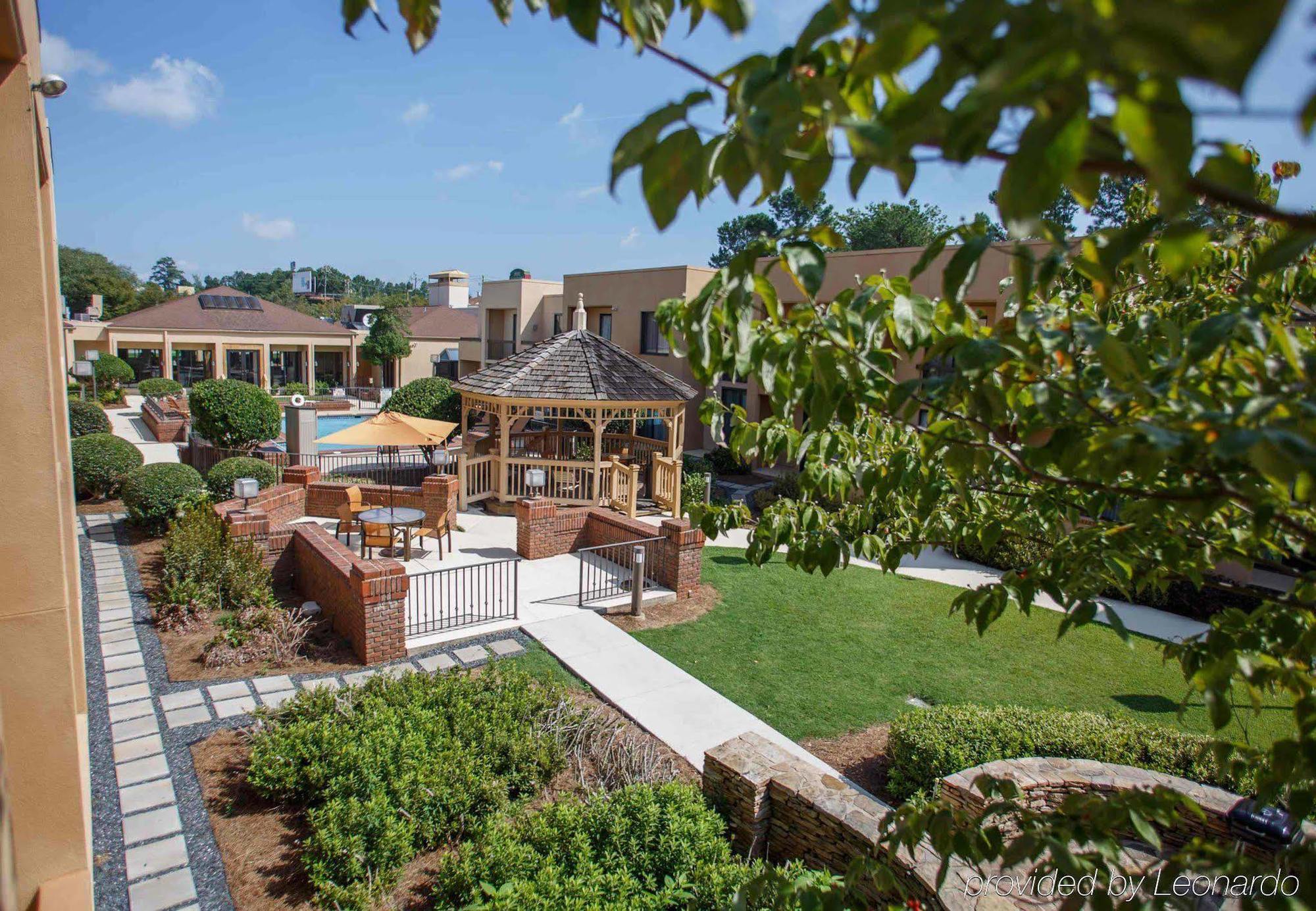 Courtyard Atlanta Northlake Tucker Kültér fotó